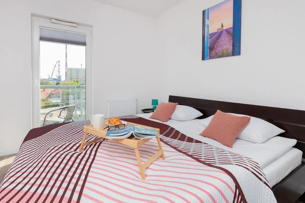 Apartments Gdańsk Kochanowskiego by Renters