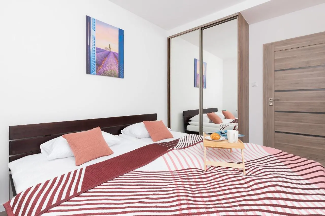 Apartments Gdańsk Kochanowskiego by Renters Polska