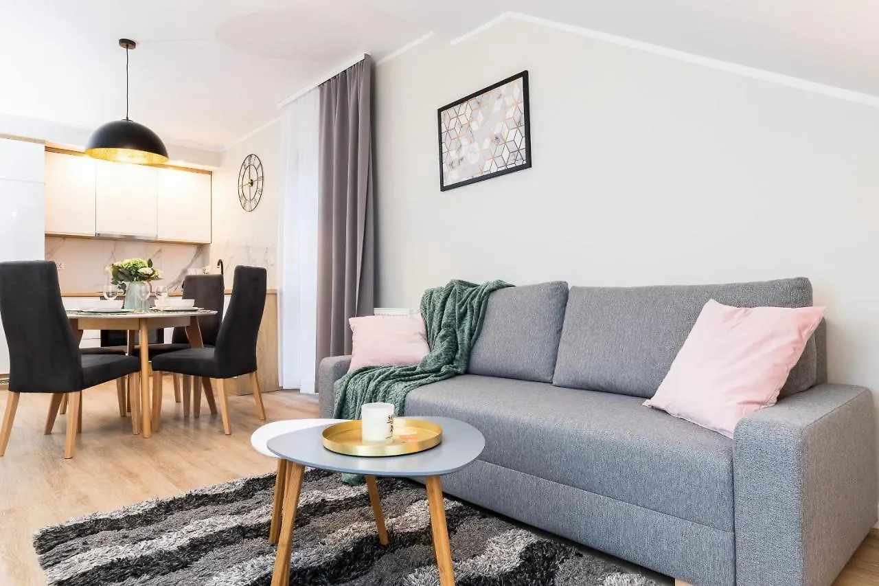 Apartments Gdańsk Kochanowskiego by Renters Polska